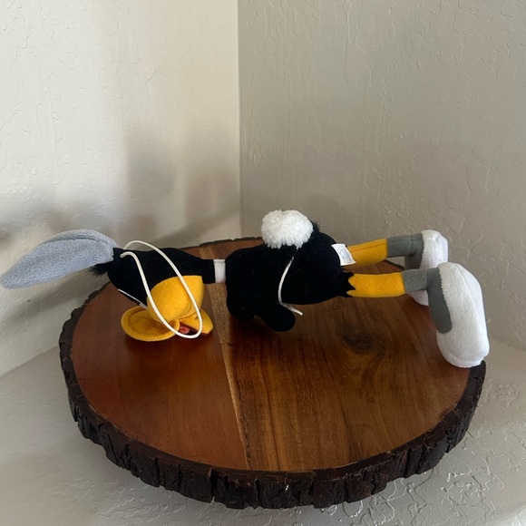 1994 Warner Bros. Looney Tunes Daffy Duck Dressed As Bugs Bunny by Applause - Picture 10 of 13